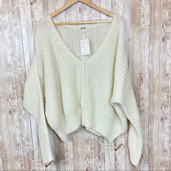 Free People Moonbeam Alpaca Blend V neck Sweater Size Large - Picture 5 of 11